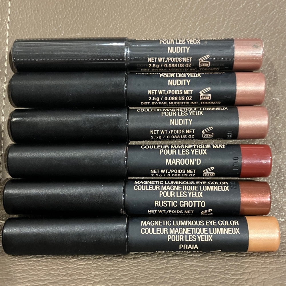 NUDESTIX Eyeshadow Set of 6